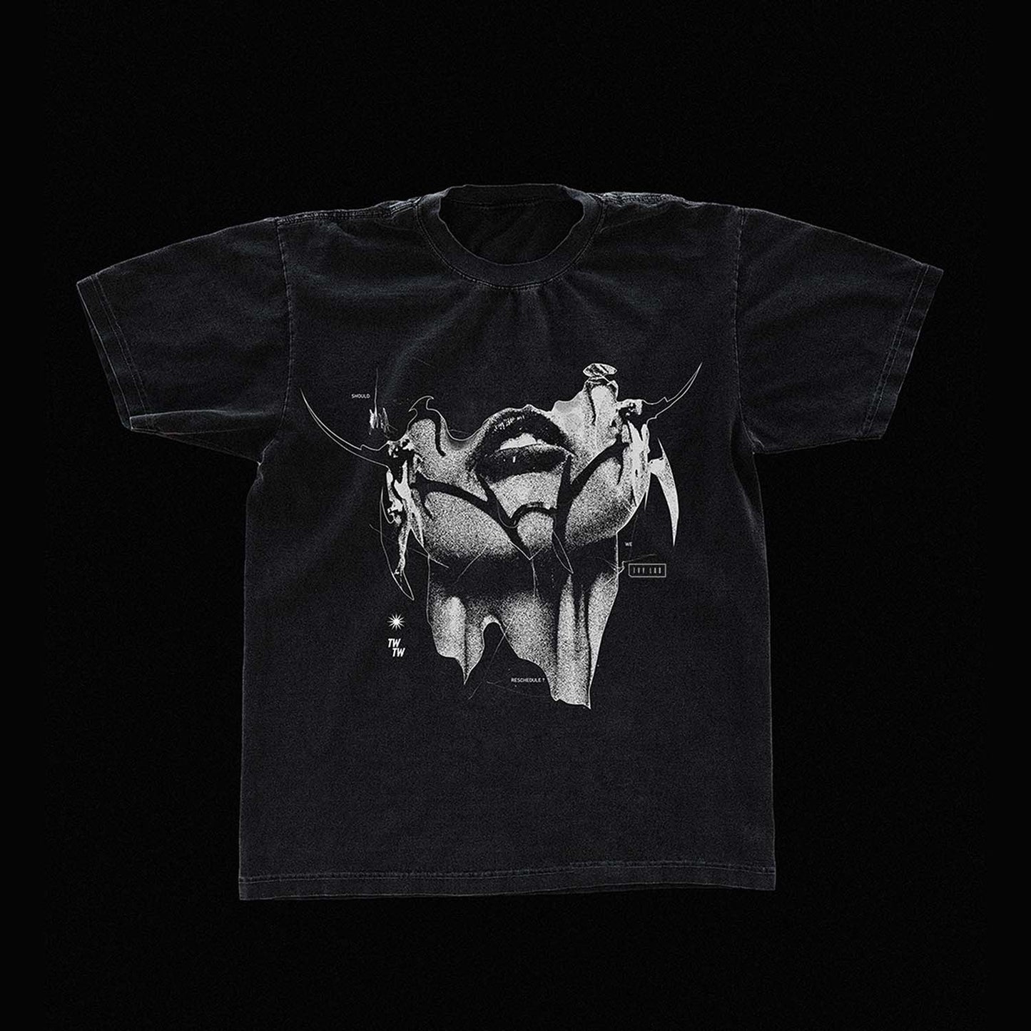 Infinite Falling Ground 'Face T-shirt'